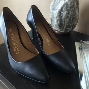 Women’s Calvin Klein Black Pumps